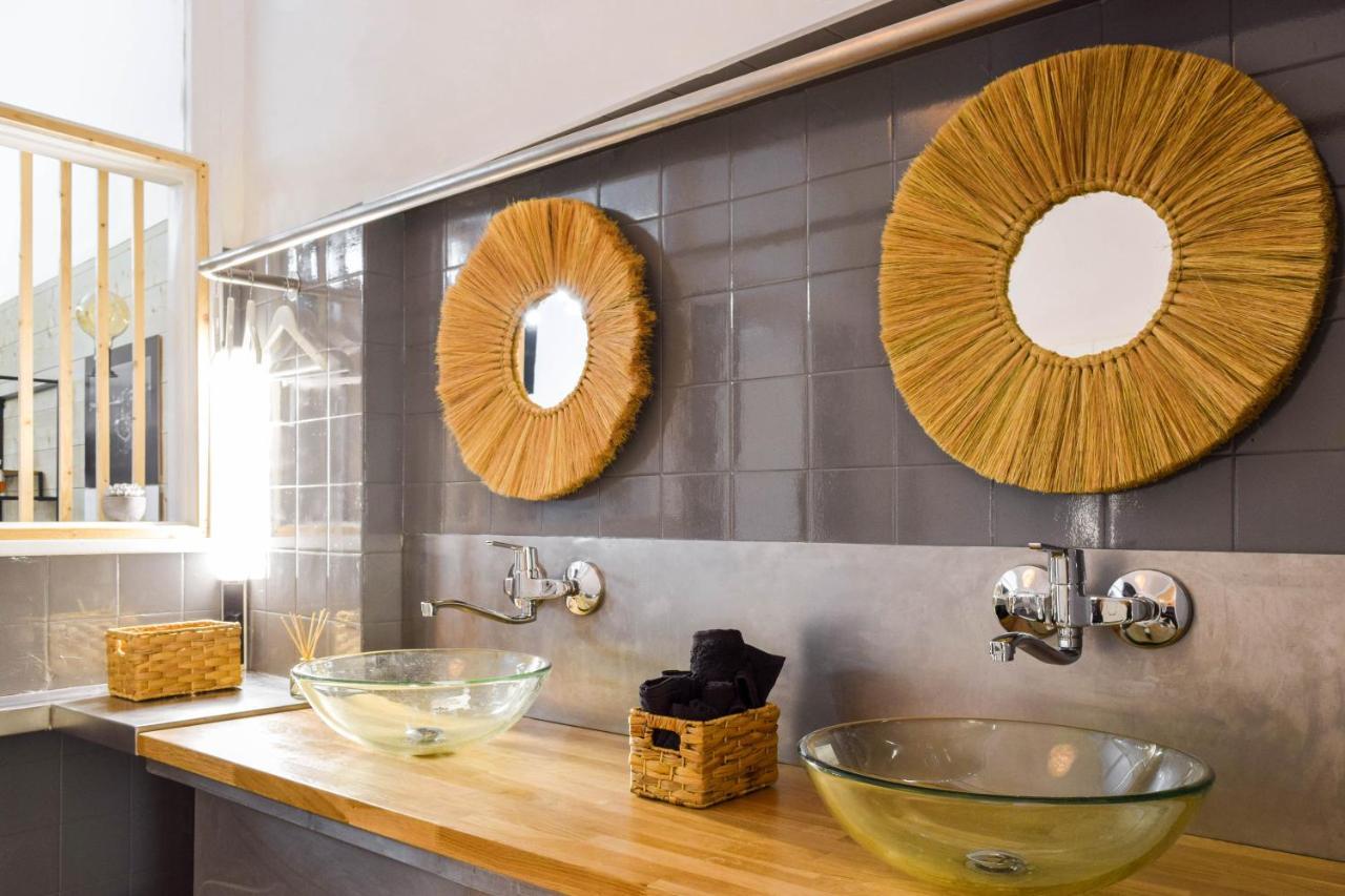 Appartement Cal Capo Alojamiento Con Jacuzzi à Besalú Extérieur photo