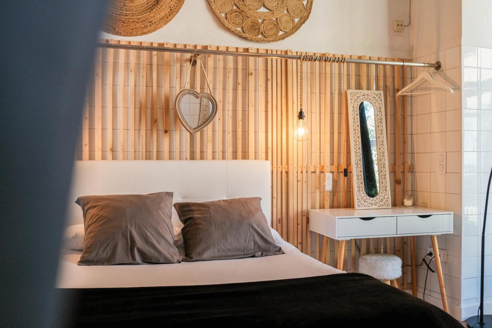 Appartement Cal Capo Alojamiento Con Jacuzzi à Besalú Extérieur photo
