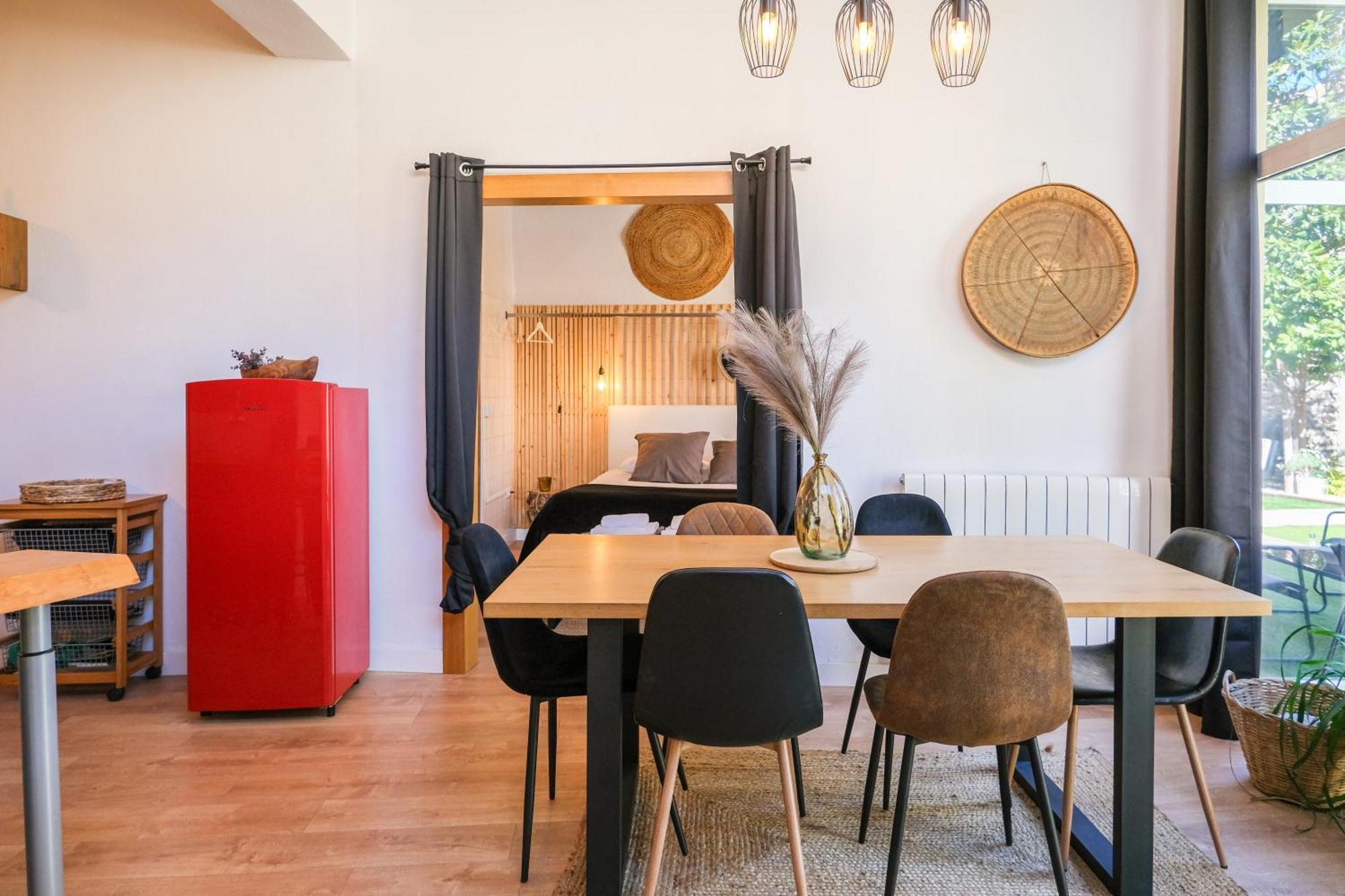 Appartement Cal Capo Alojamiento Con Jacuzzi à Besalú Extérieur photo