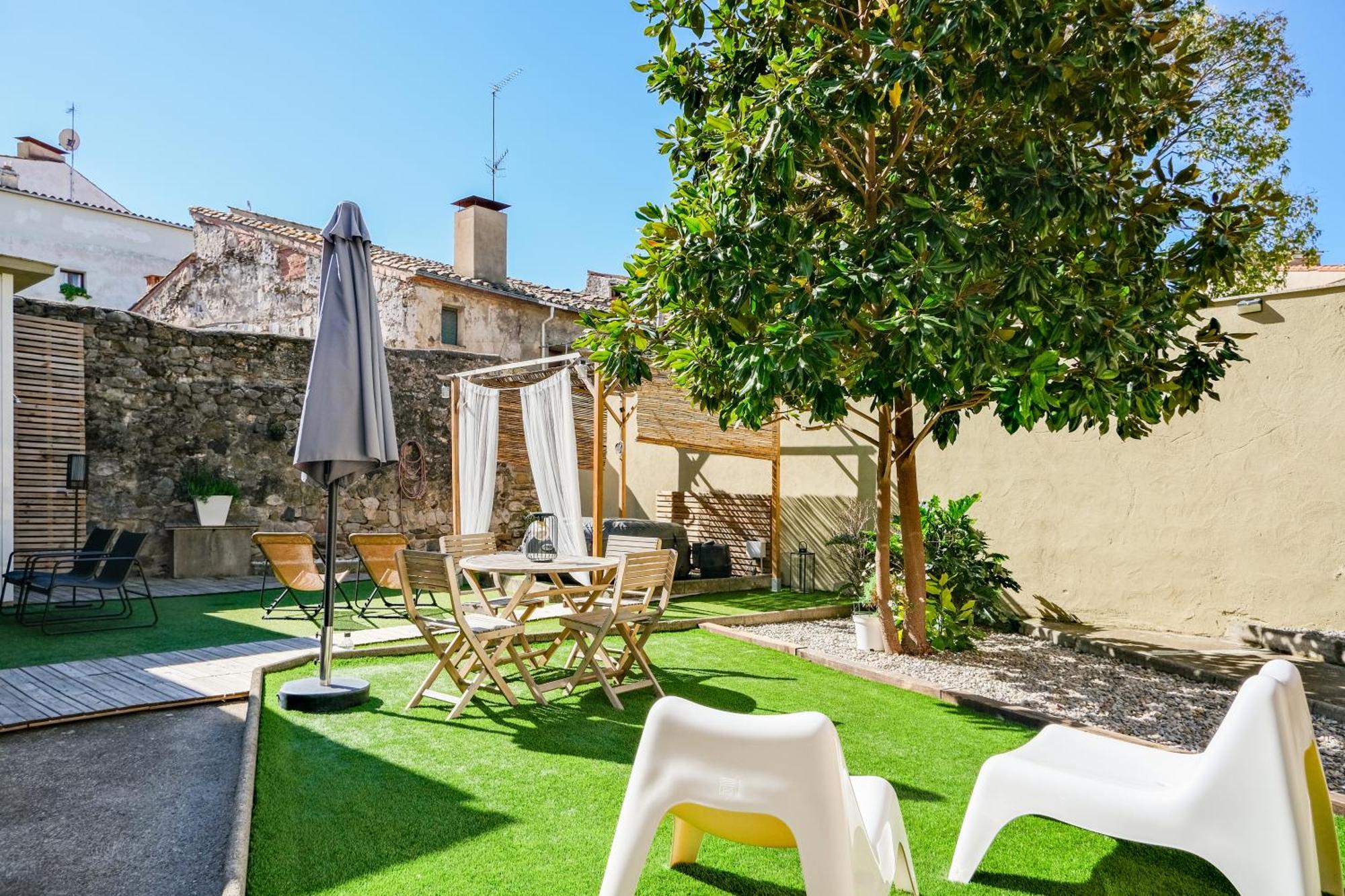 Appartement Cal Capo Alojamiento Con Jacuzzi à Besalú Extérieur photo