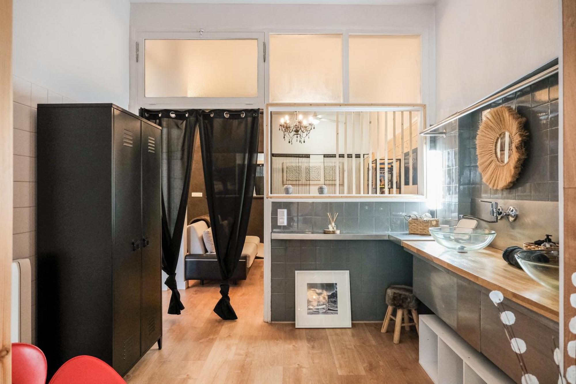 Appartement Cal Capo Alojamiento Con Jacuzzi à Besalú Extérieur photo